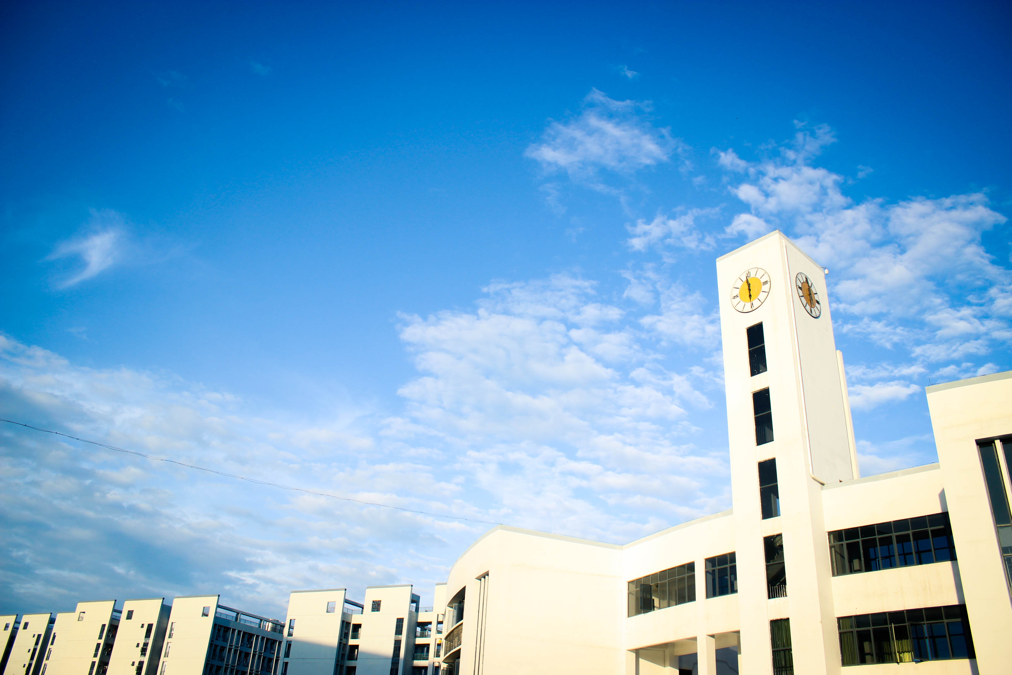 广西财经学院